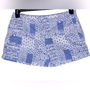 Vineyard Vines patchwork Blue & White floral print, botanical, Preppy Shorts 4